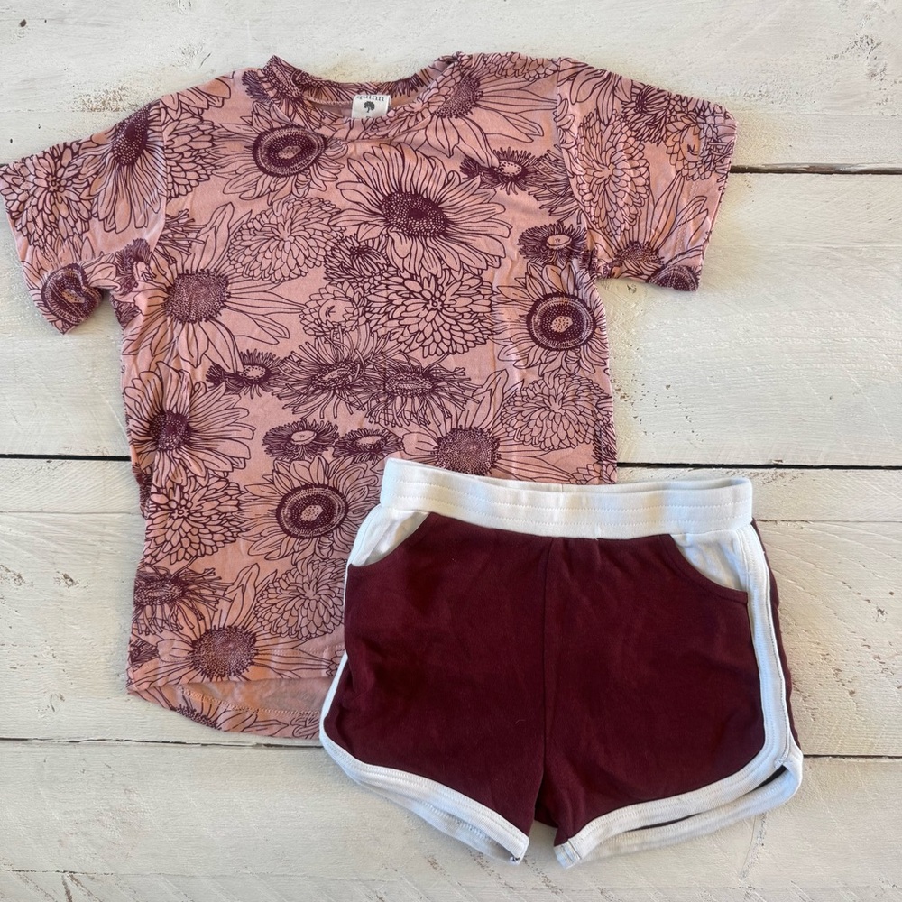 Kate Quinn Pink Sunflower Tee & Shorts